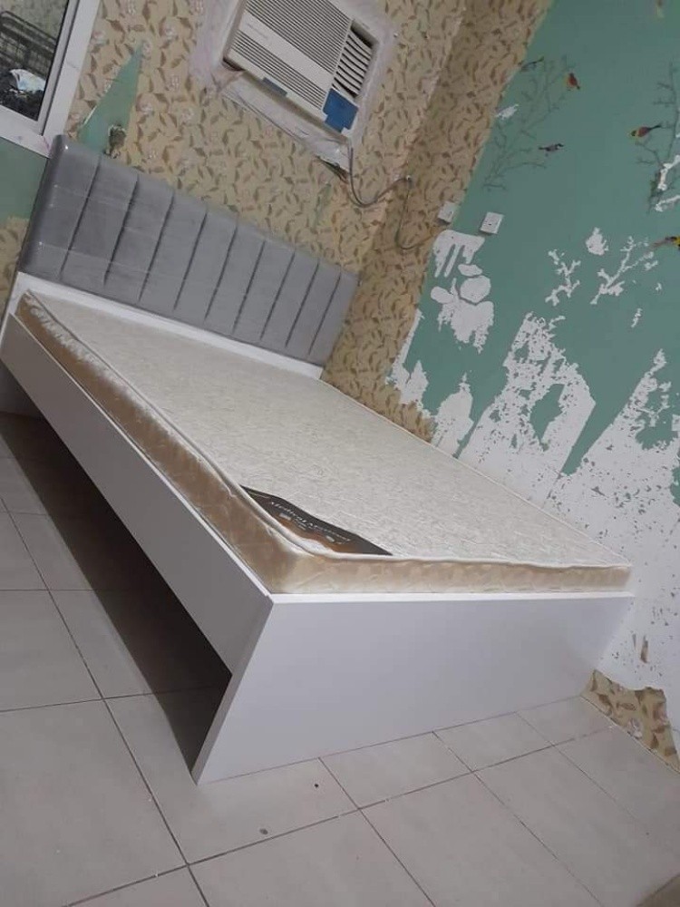 bed frame with Gumash - 6