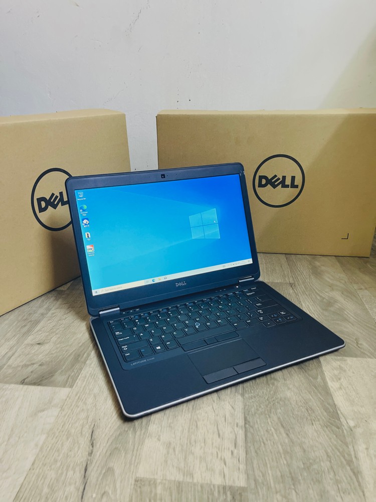 Corei7,i5, HP DELL LENOVO256ssd - 12