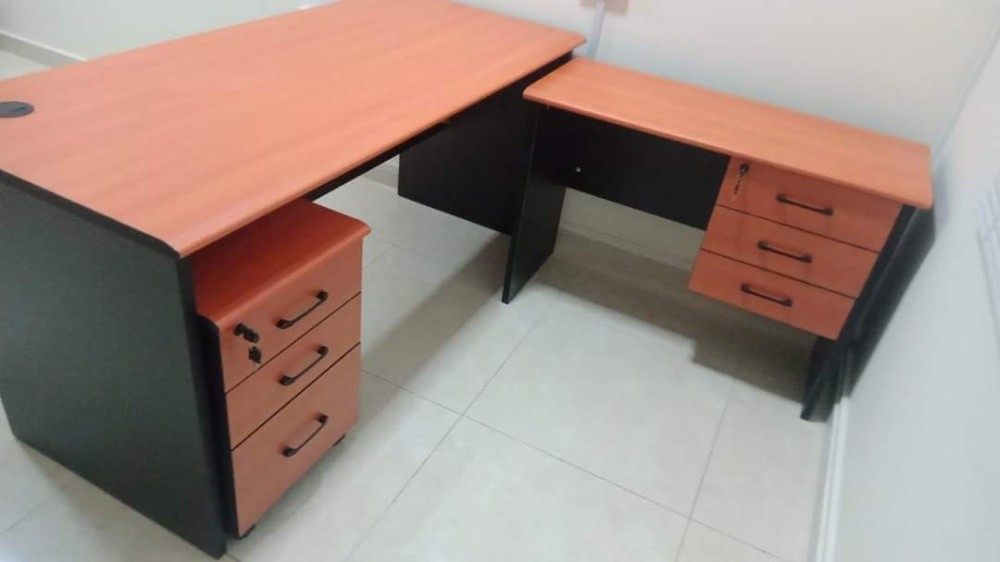 طاولة مكتب - 9