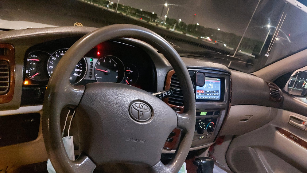 Toyota Land Cruiser - 1