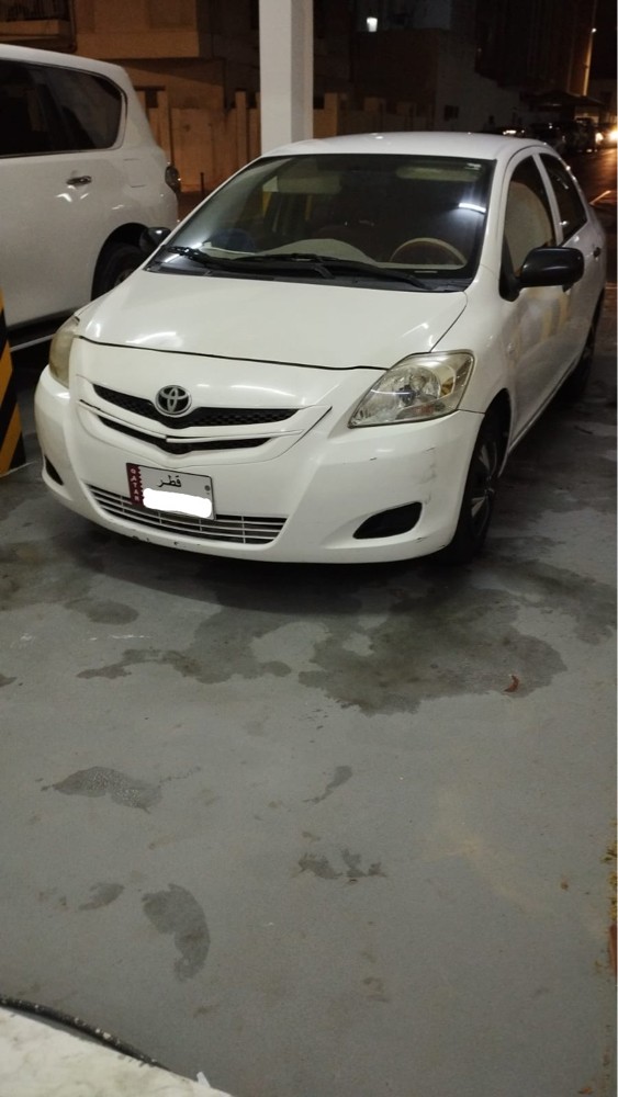 Toyota Yaris  - 1