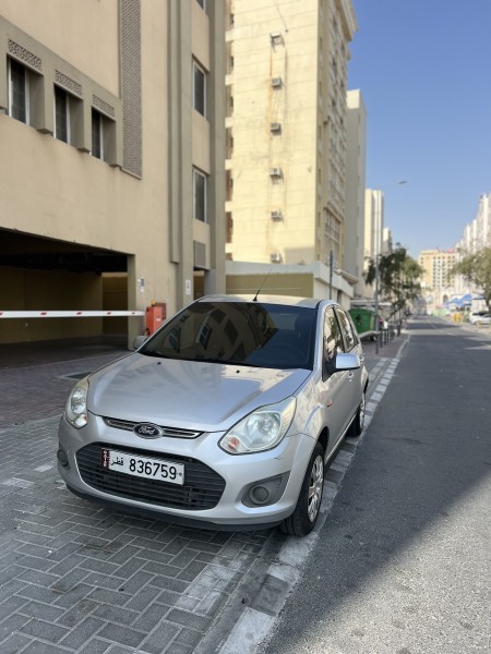 Ford Figo 2014 - 1