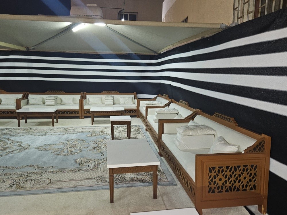 سجاد ايراني وكراسي ومكيفات للايجا - 1