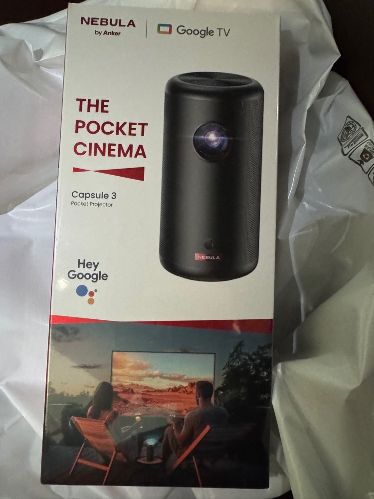 Capsule 3 pocket projector - 2
