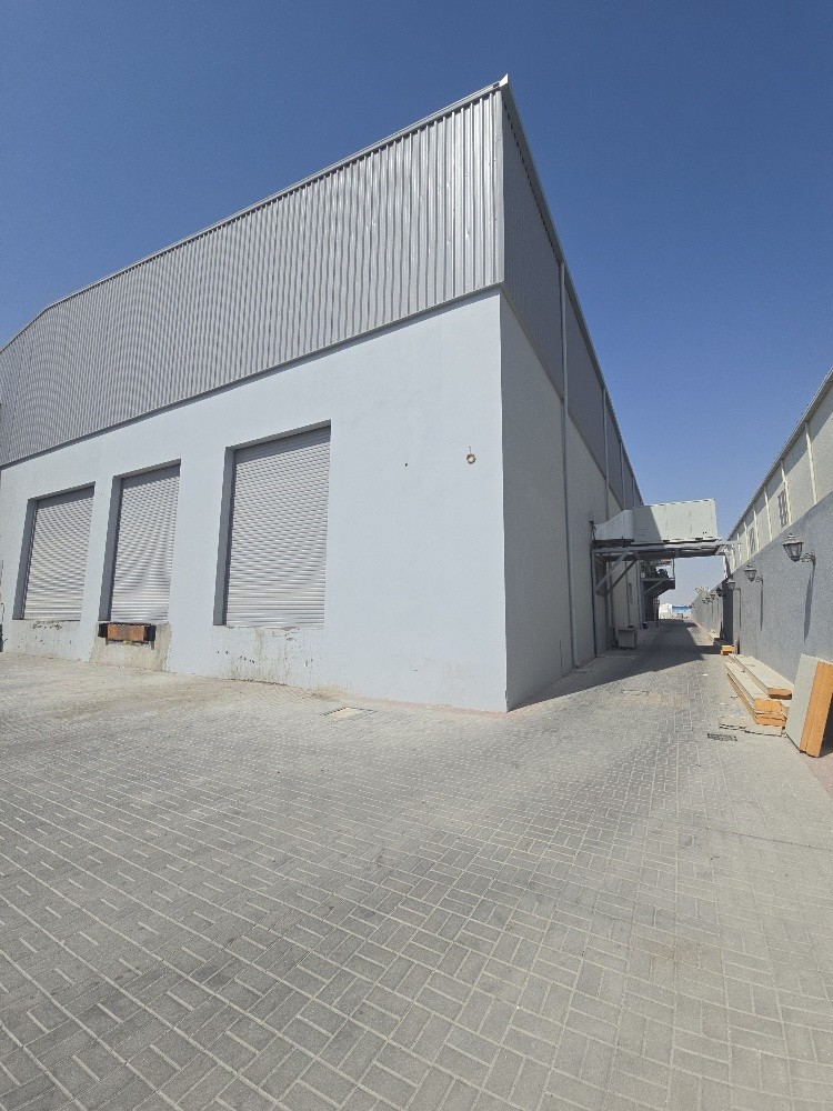 For sale: Food warehouse area of - 3