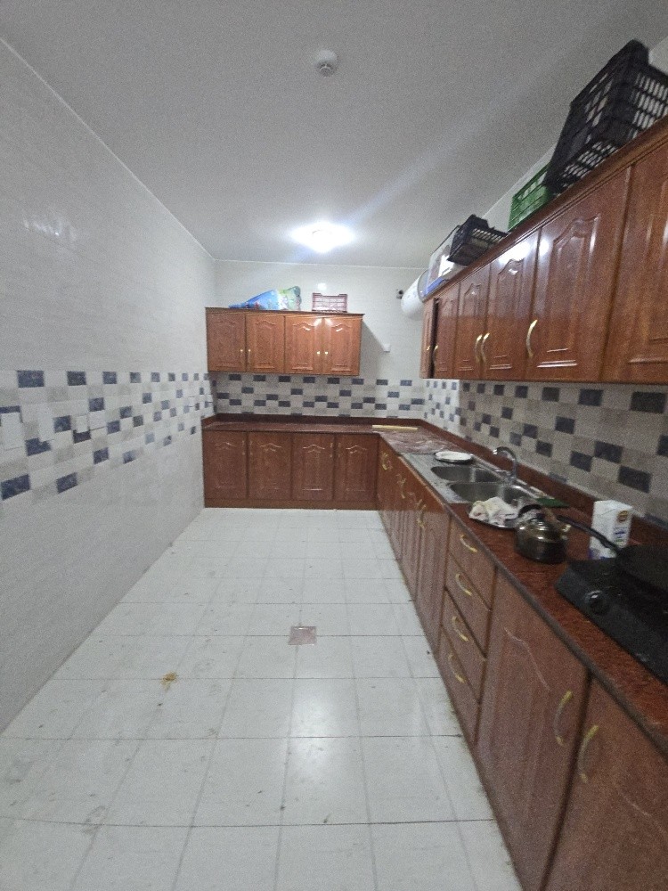 For sale: Food warehouse area of - 13