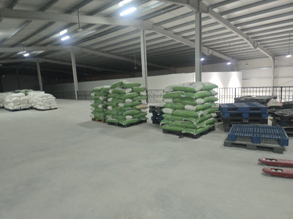 For sale: Food warehouse area of - 15