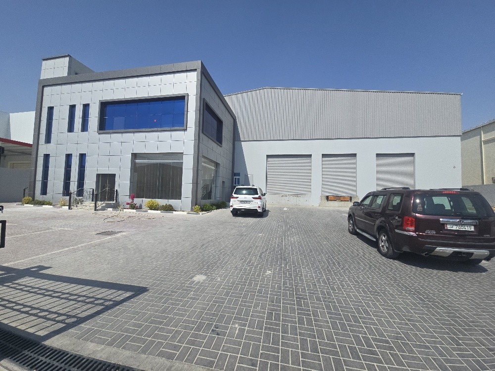 For sale: Food warehouse area of - 1