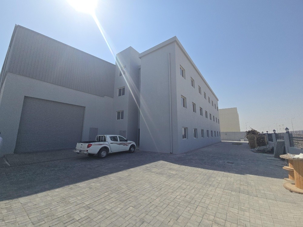 For sale: Food warehouse area of - 8