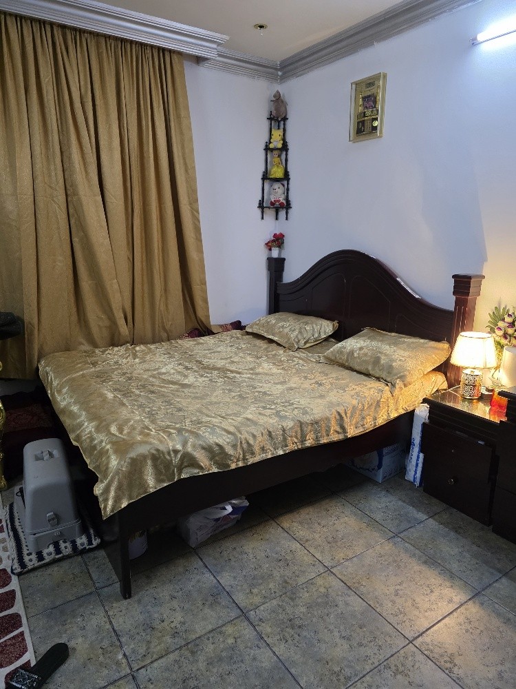 Bedroom Set - 4