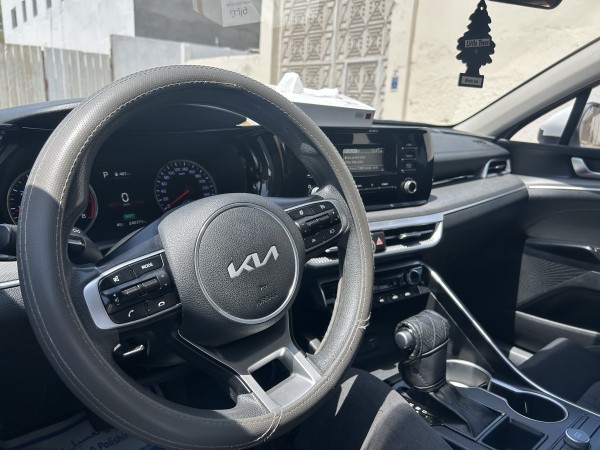 Kia k5 - 2