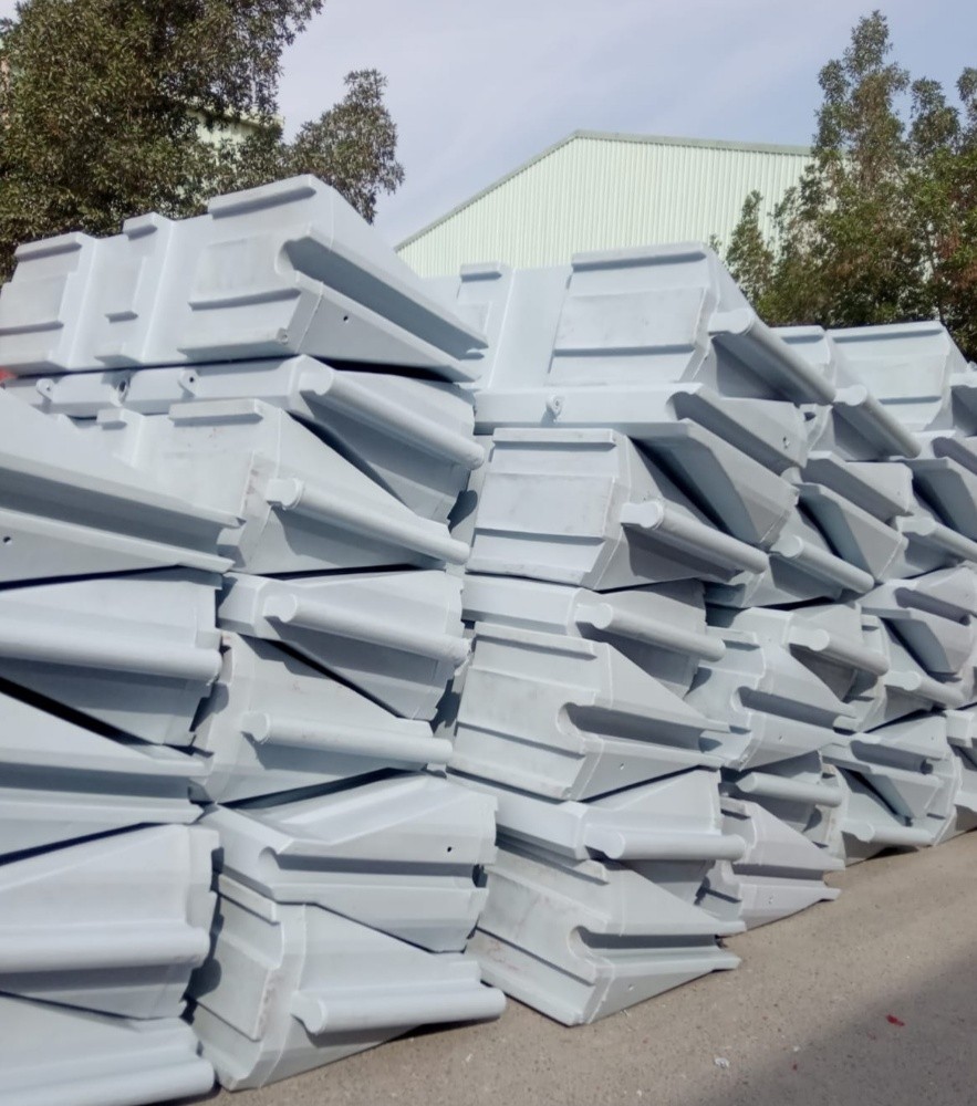 water tank and road barriers - 5
