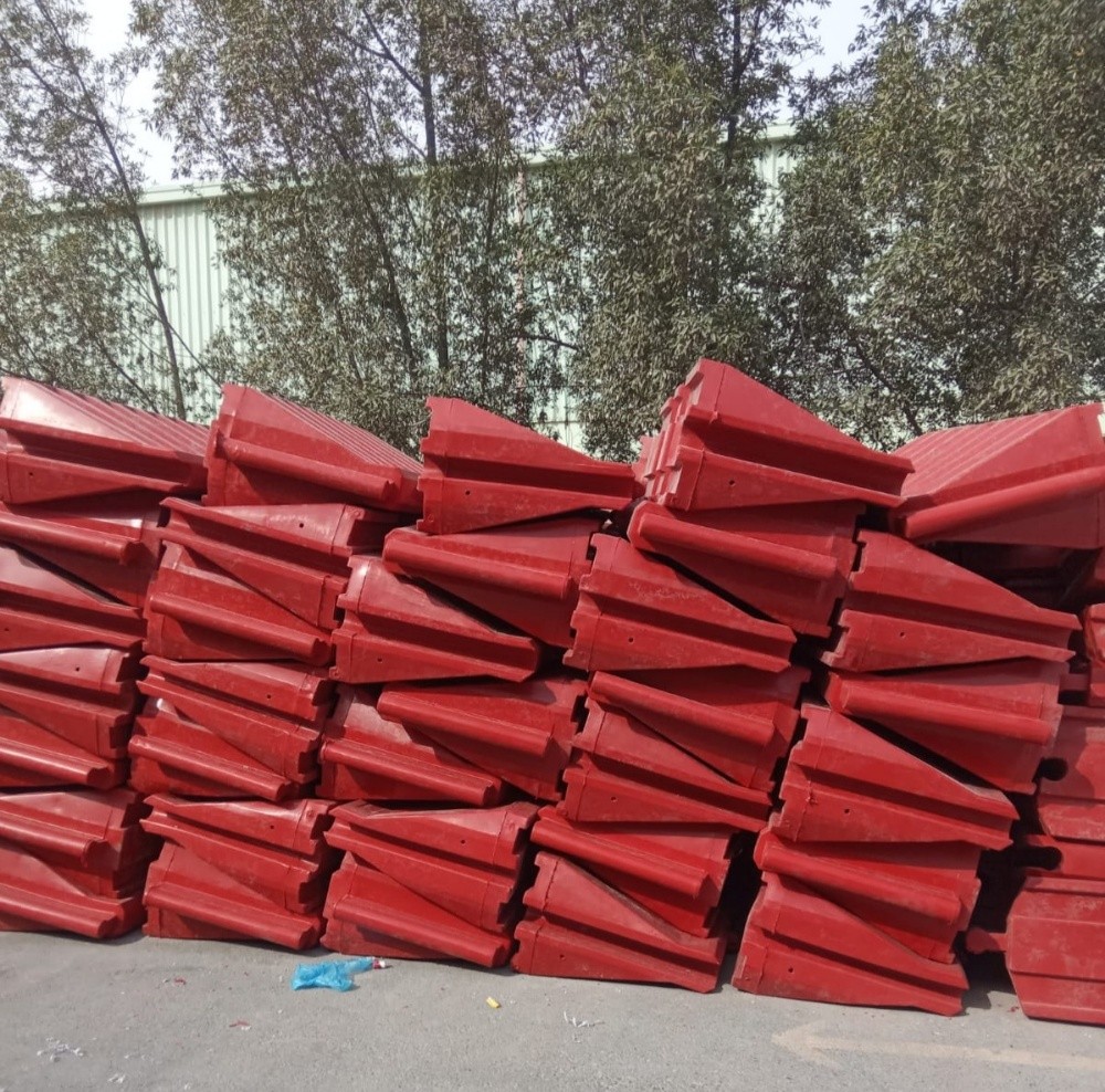 water tank and road barriers - 6
