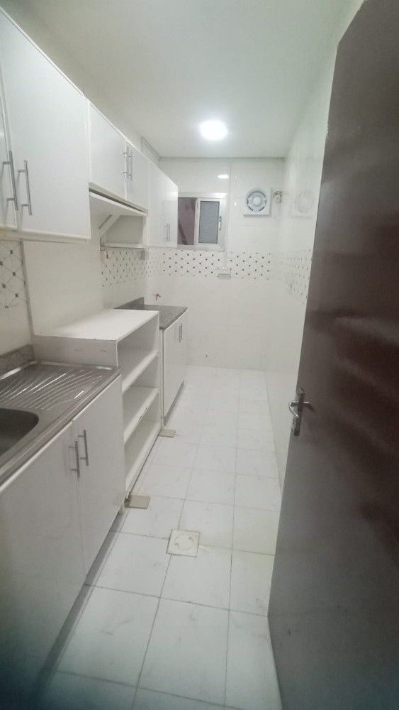 Room for rent - 5