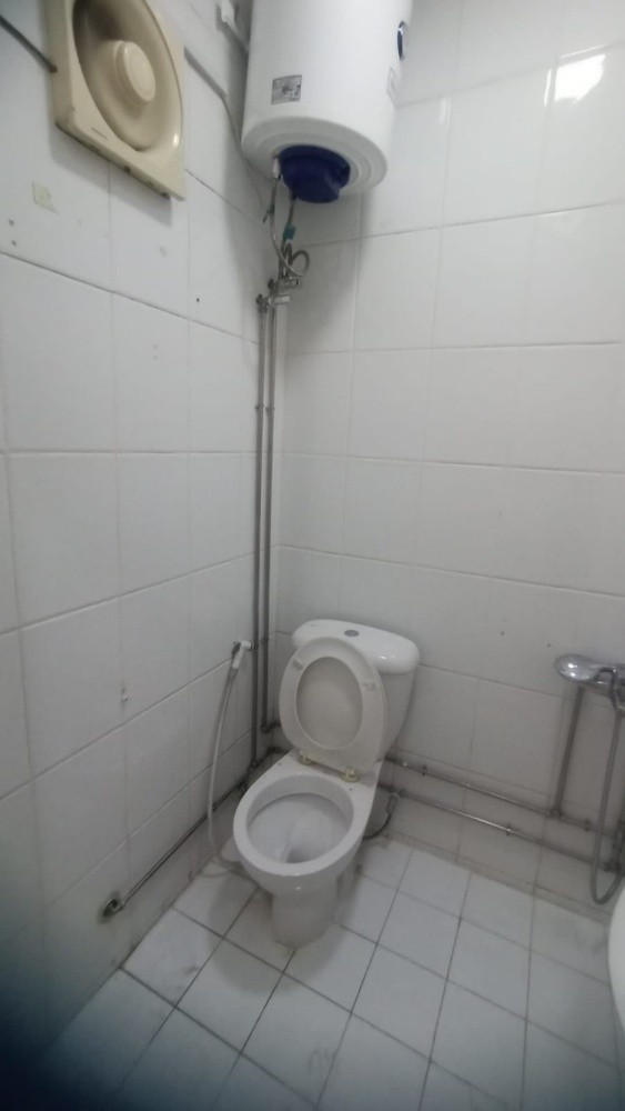 Room for rent - 7