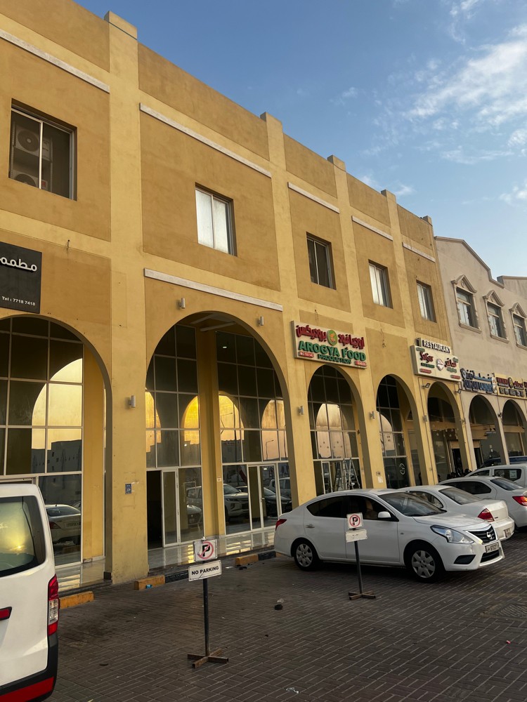 Shop for rent - 3