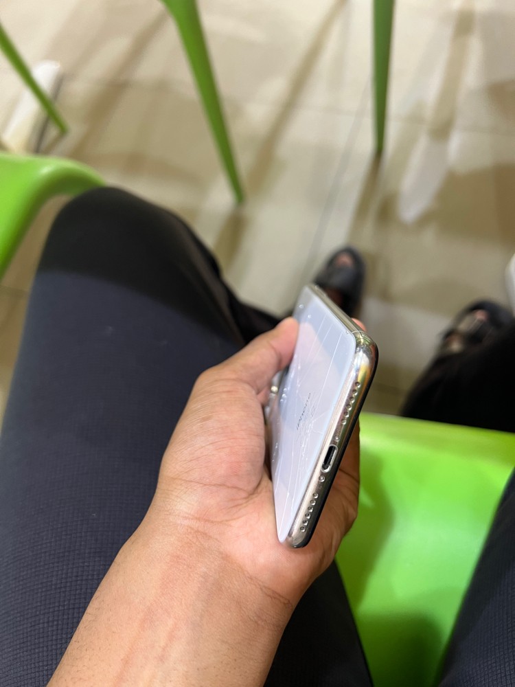 iPhone X - 2