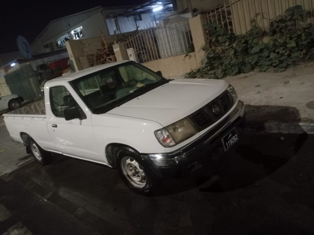 Nissan pickup - 2