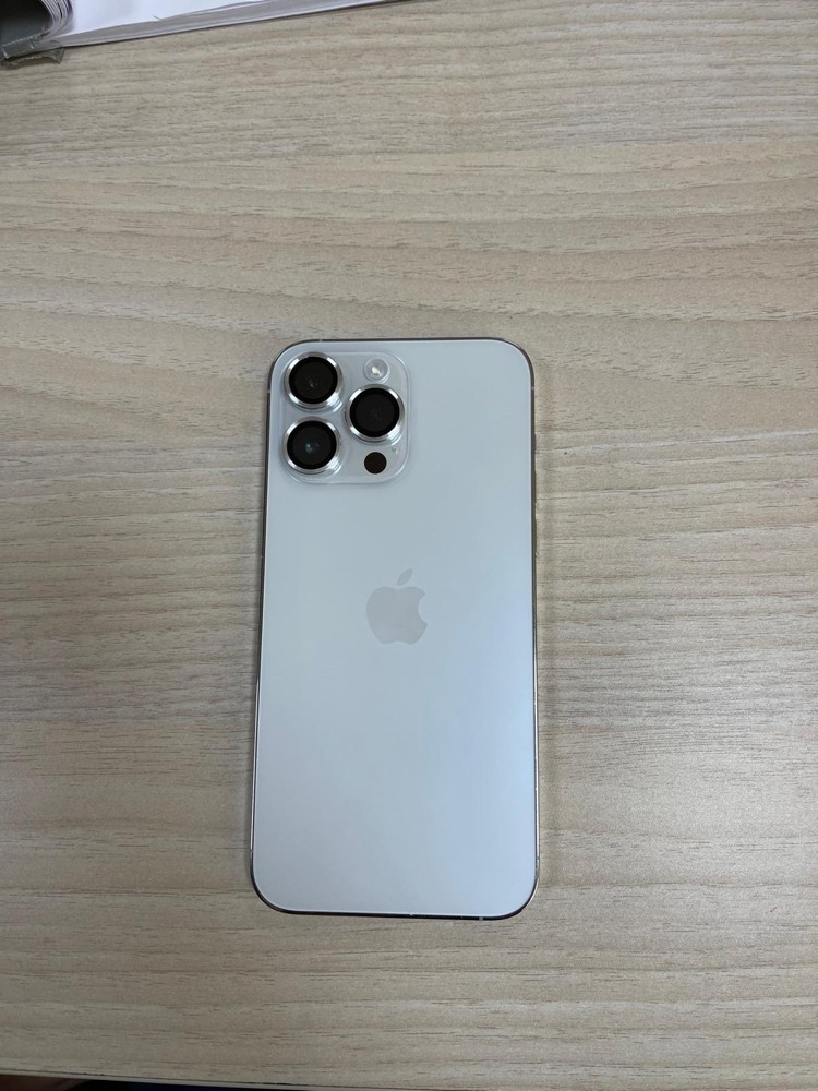 iPhone 14 Pro Max  - 2