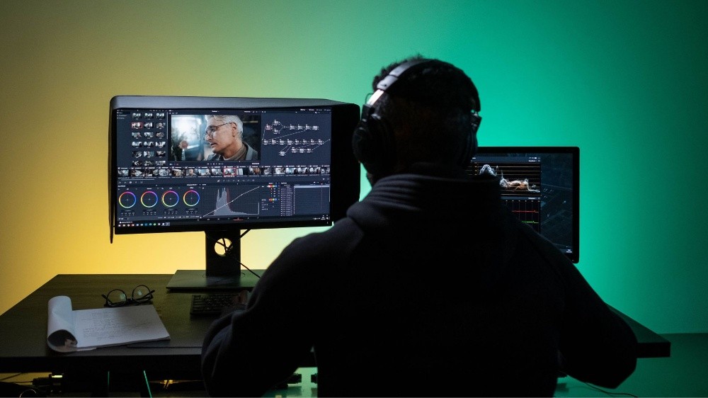 Filmmaker - 5