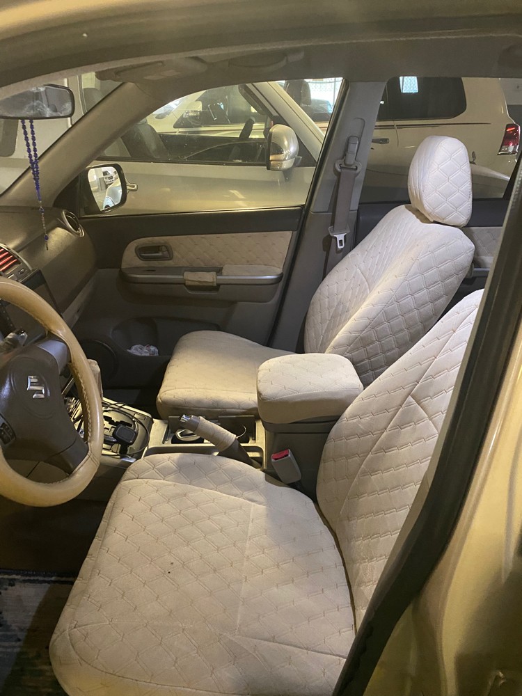 Suzuki Grand vitar - 2