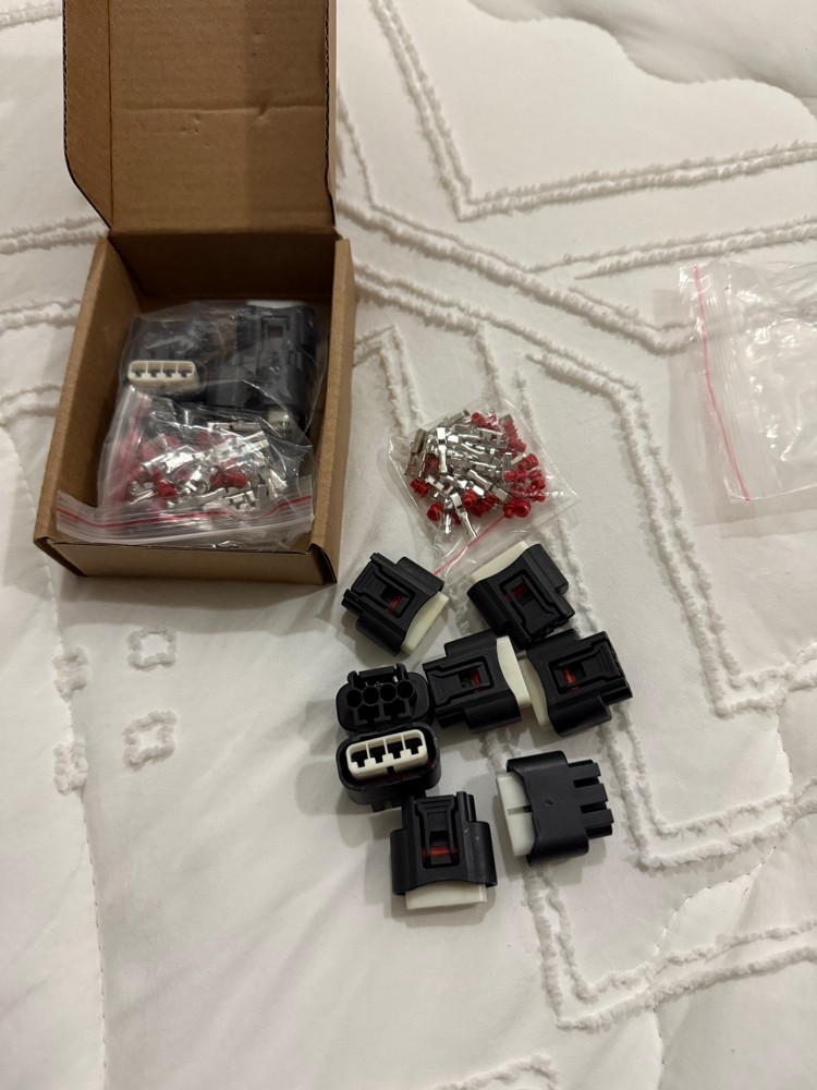 coil harness plug connector - 1