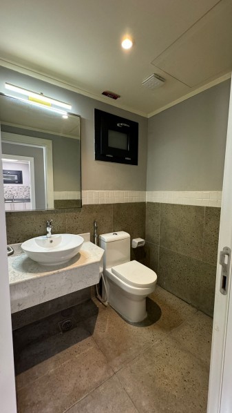2 bhk furnished flat for rent - 6