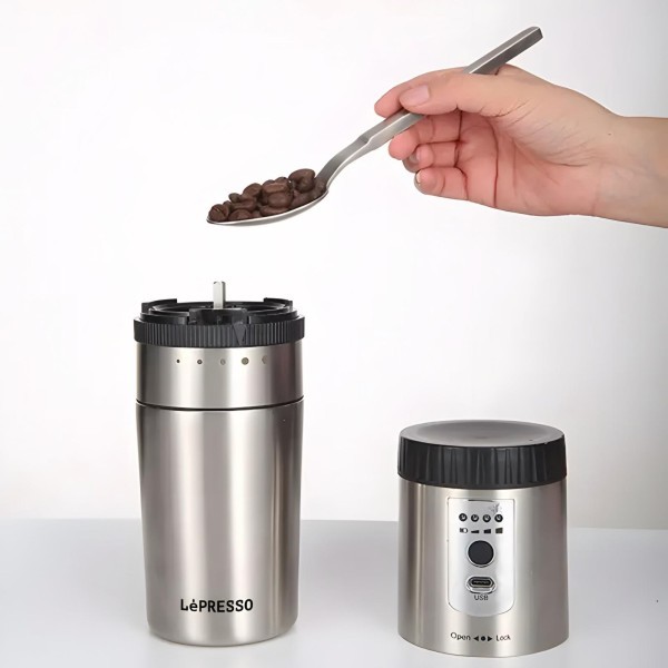 Coffee Maker with Built-in Grinde - 2