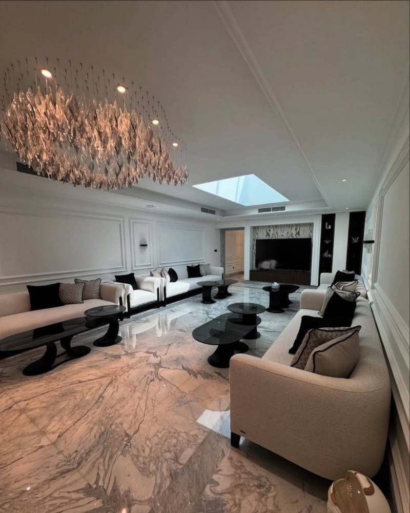 Arabic majlis, Sofa - 6