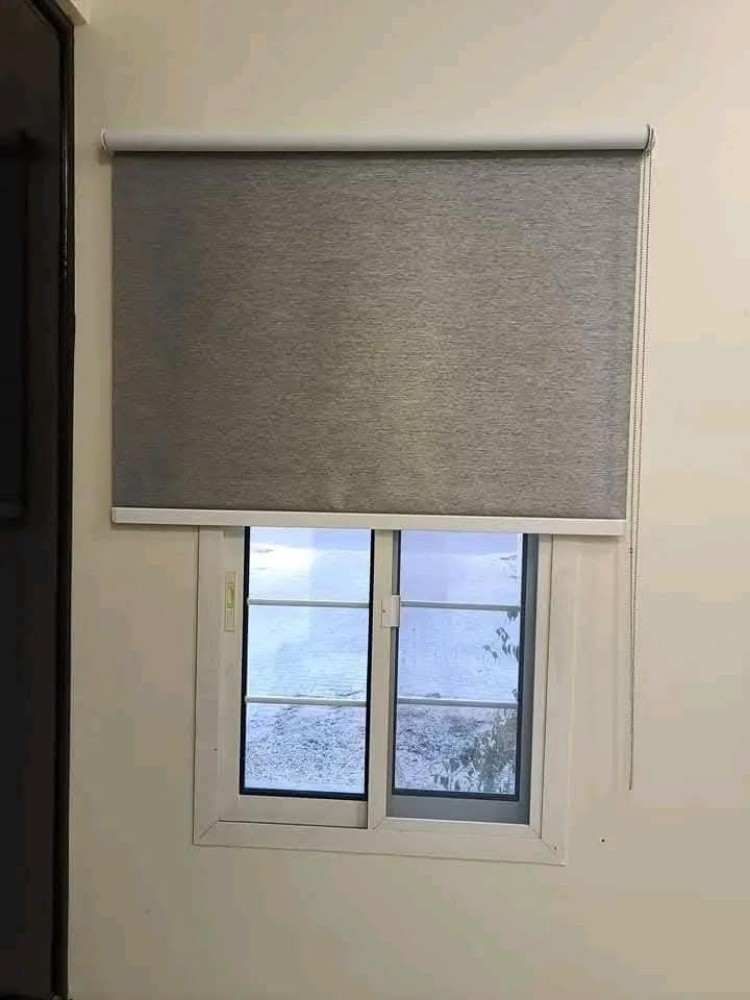 window blind - 5