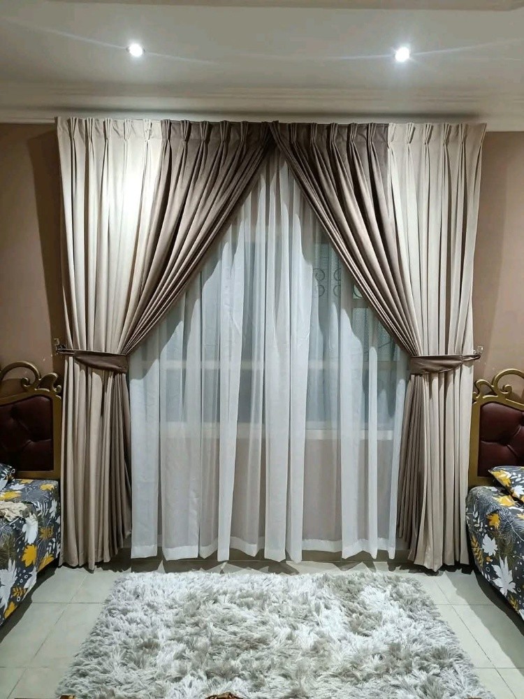 window curtain - 4