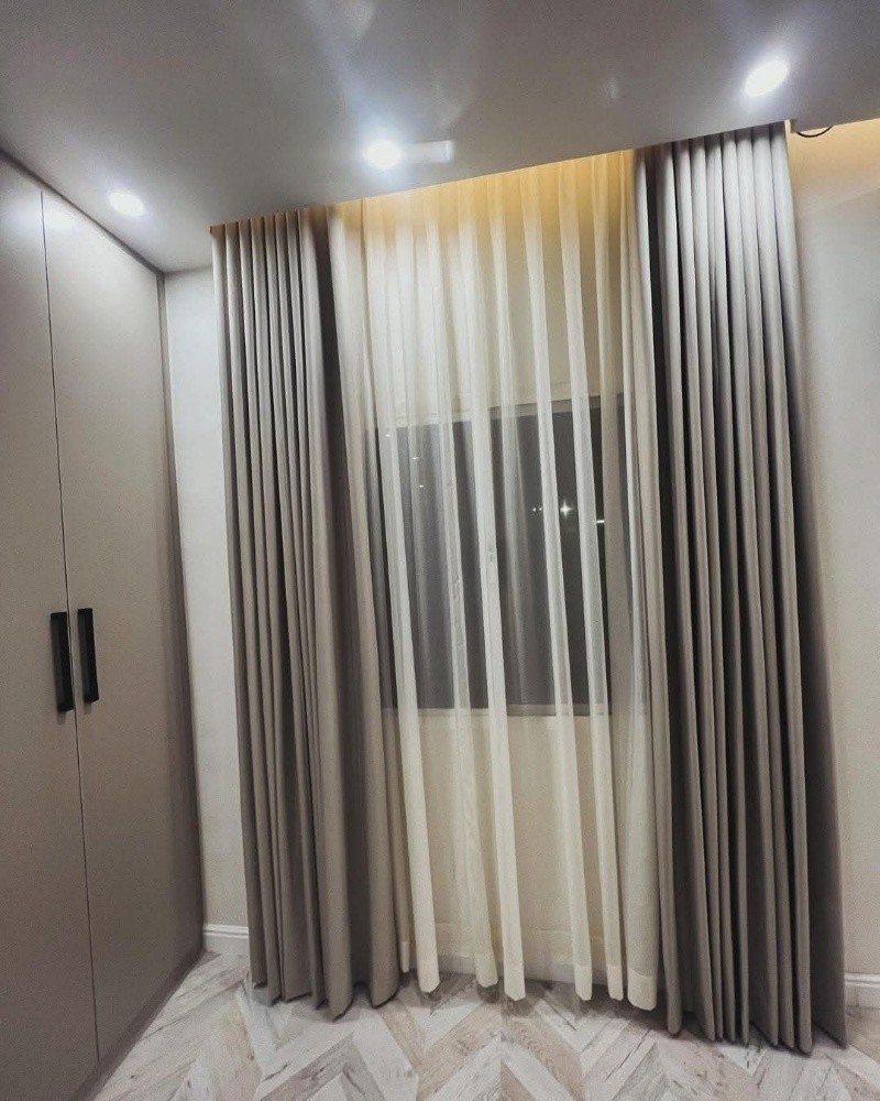 curtain - 8