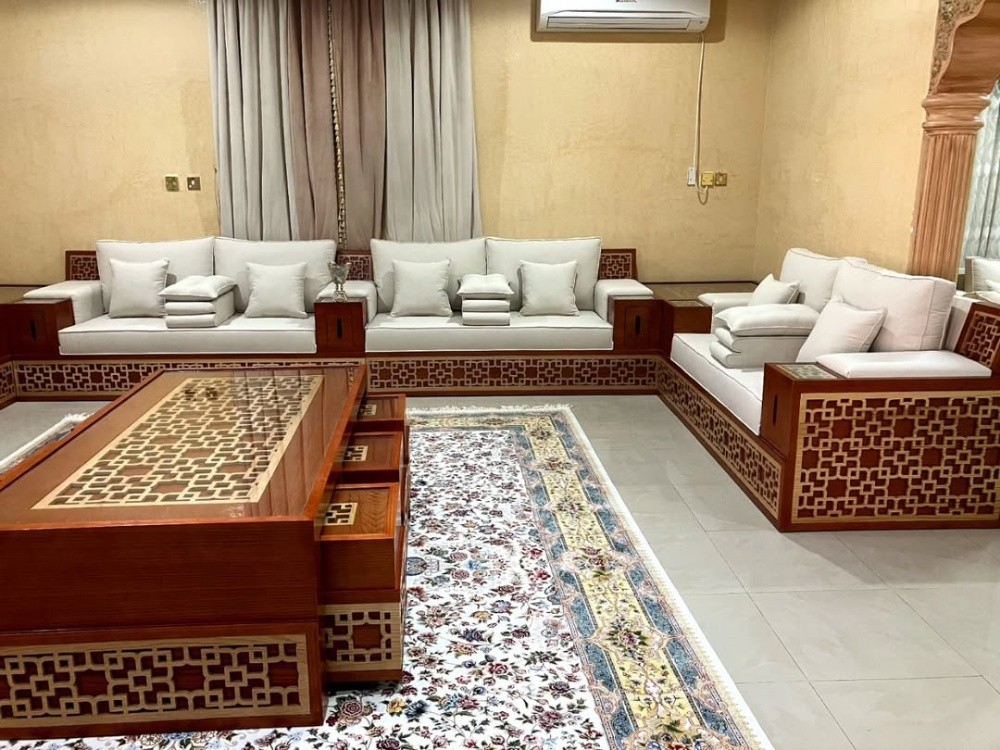 Majlis - 10