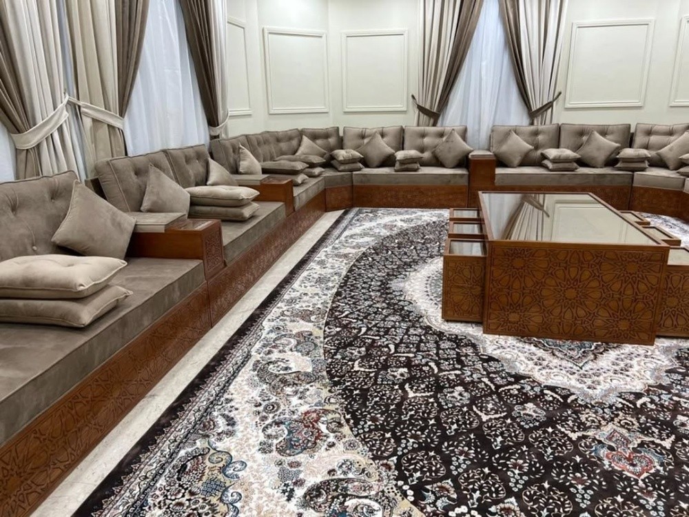 Sofa, Majlis - 9