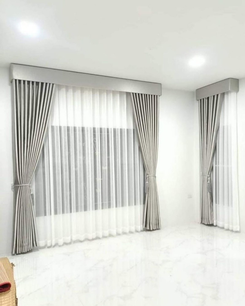 Curtain - 9