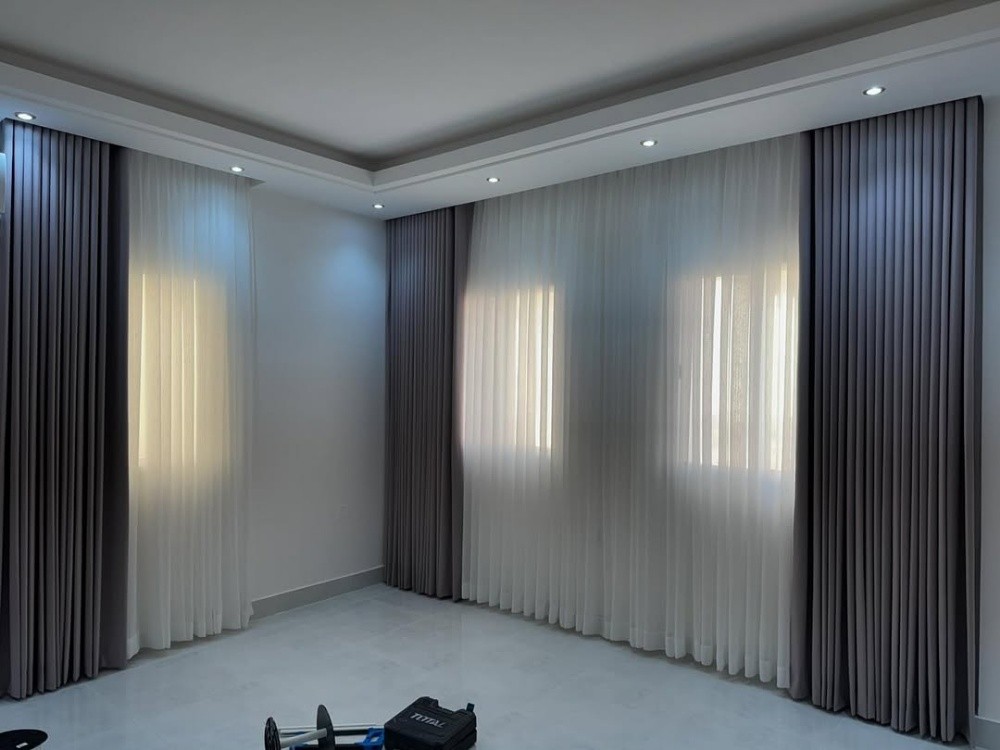 Curtain - 6