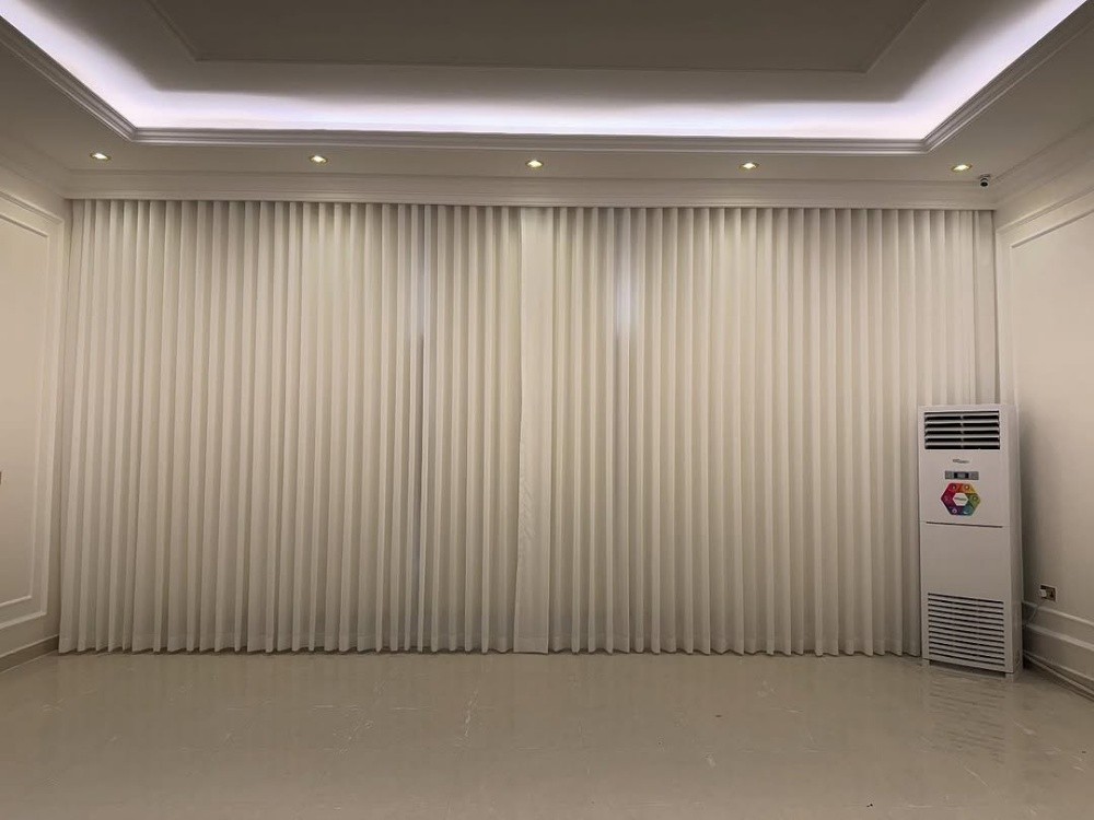 Curtain - 5