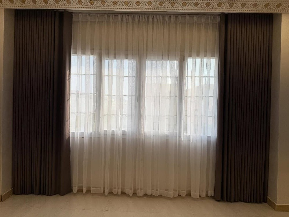 Curtain - 8