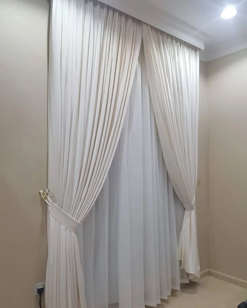 Curtain - 4