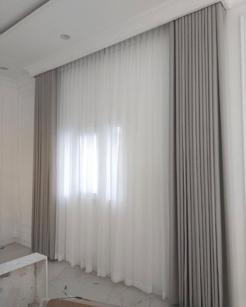 Curtain - 4