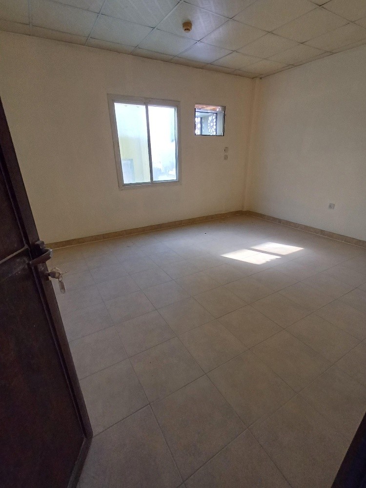 للإيجار سكن عماال في أبو نخلة غرف - 11