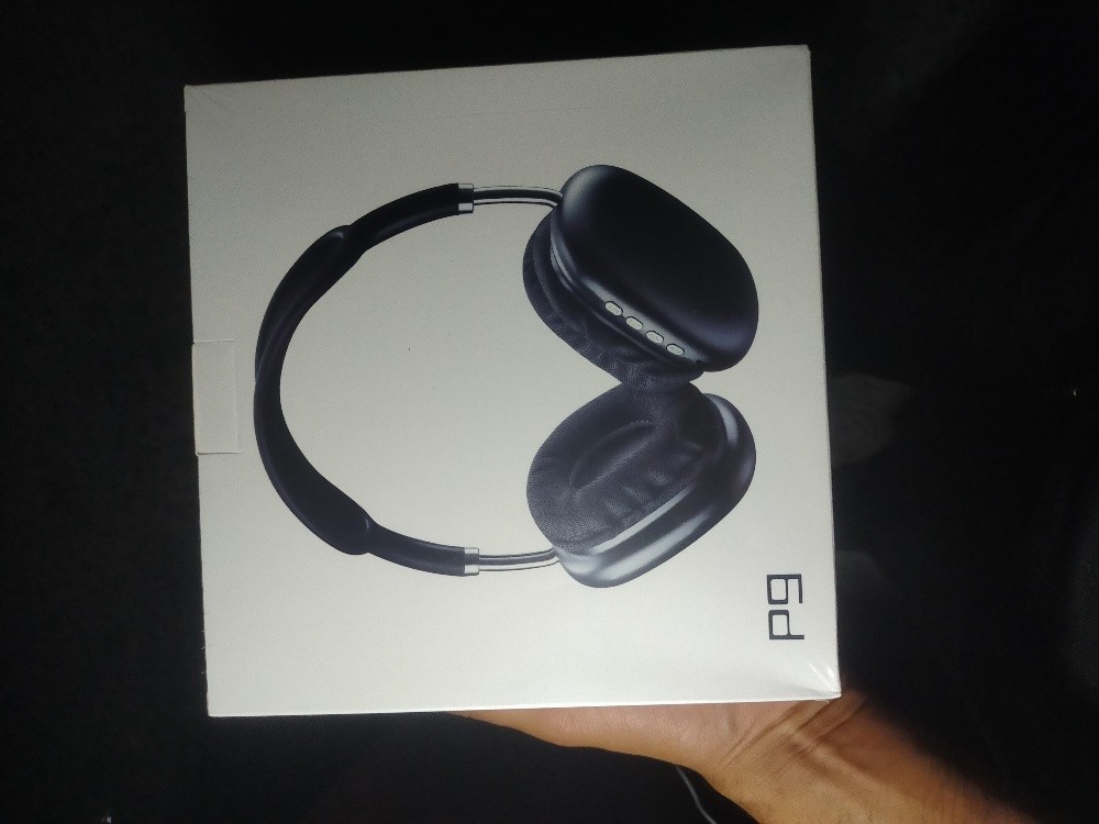 P9 Wireless Head phone - 2