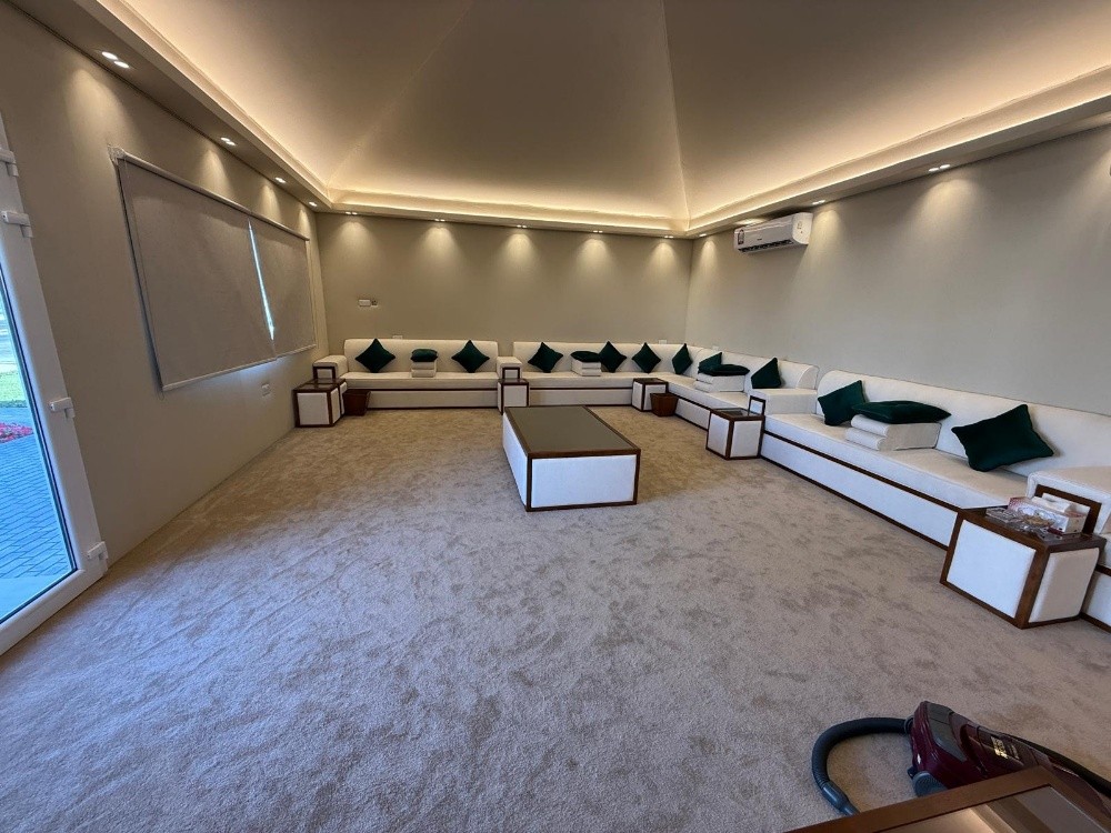 Majlis - 4