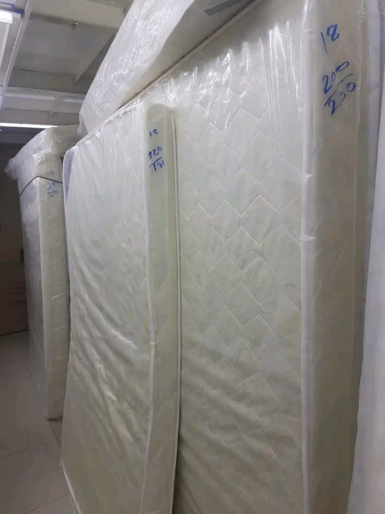 Medical & spring mattress selling - 5