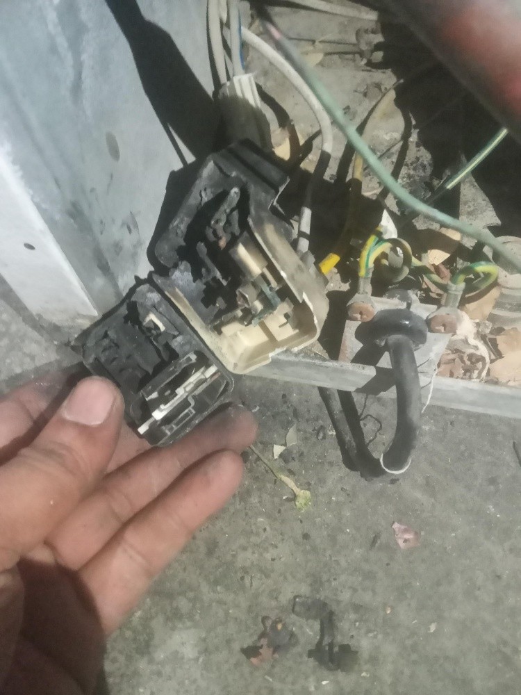 A/C Repairing & Mantanance Servic - 8