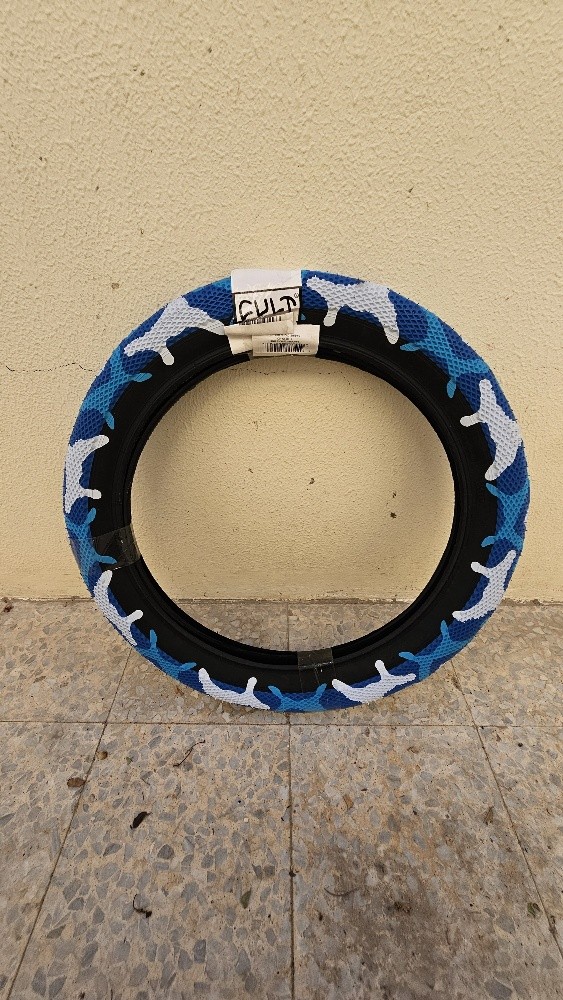 Tire tubeless Vans X Cult 20x2.4 - 1
