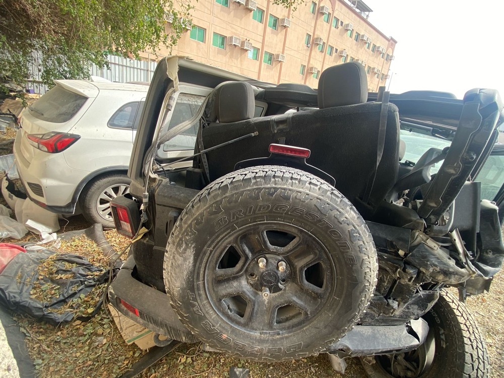 Jeep wrangler scrap - 3