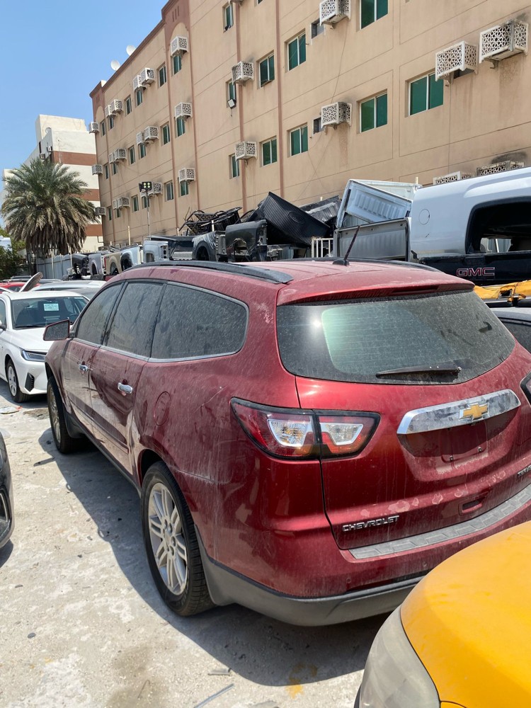 Chevy traverse 2014 scrap parts - 1