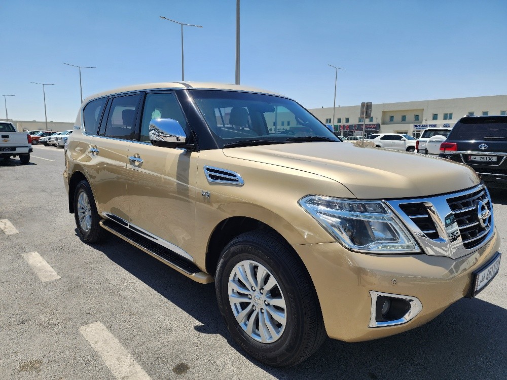 Nissan SE - 2