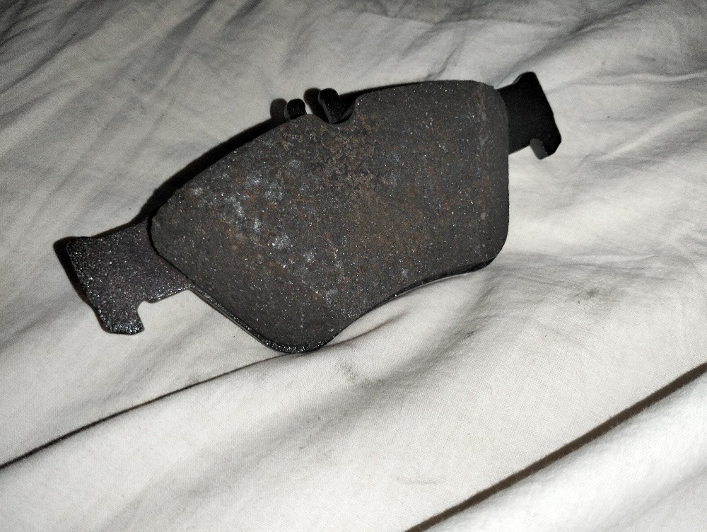 Mercedes Benz E class brakes pads - 4